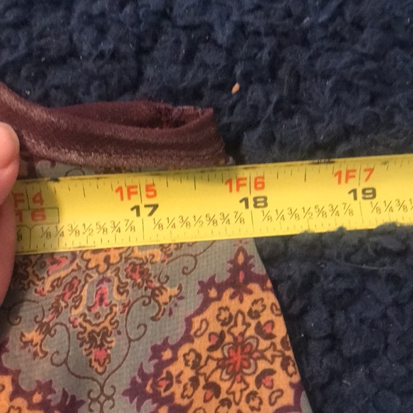 Ladies sheer cover up - Picture 4 of 5